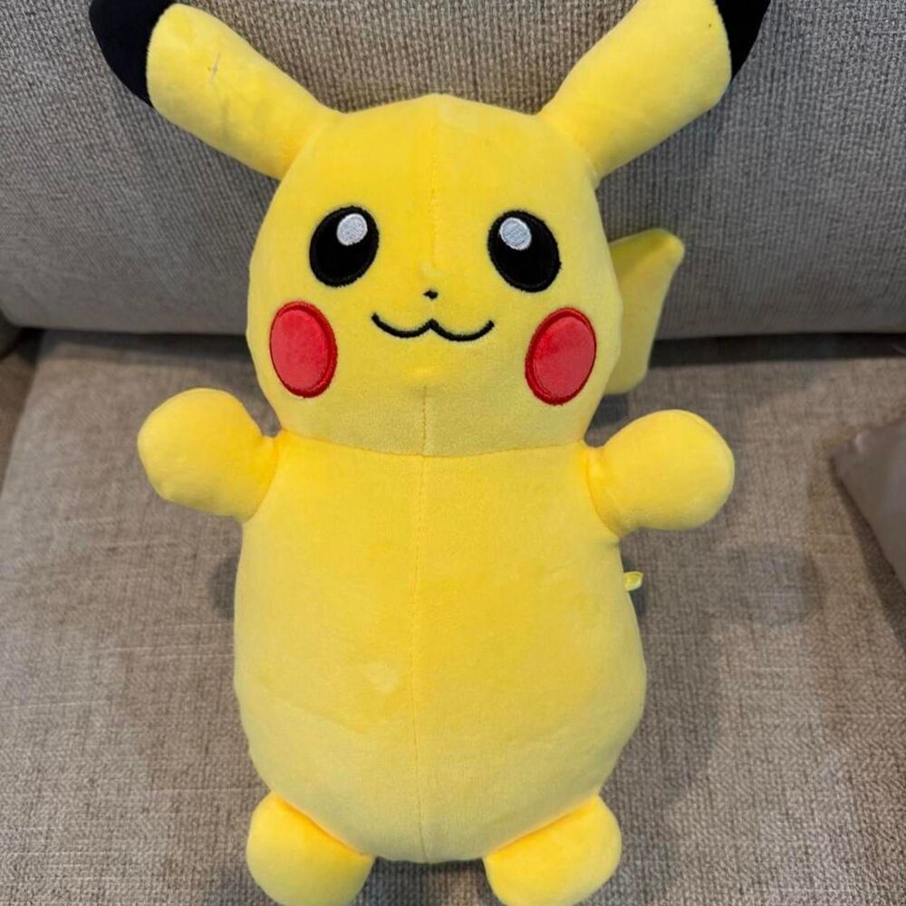 Pokémon Yellow Stuffed animals